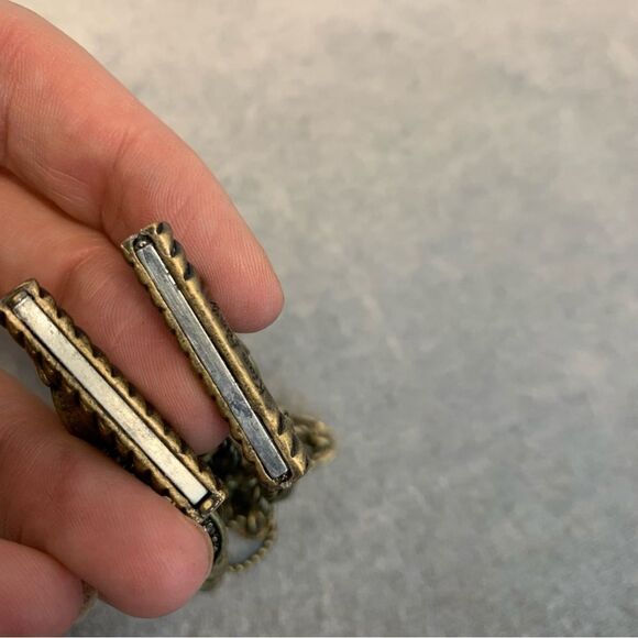 KIAM Family bronze brass tone layered Crystal rhinestone oval bracelet - Picture 6 of 10